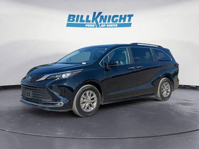 Used 2024 Toyota Sienna XLE