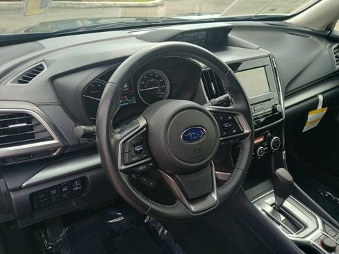 Used 2023 Subaru Forester Premium AWD/4WD image 12