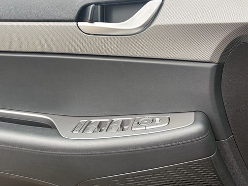 Used 2025 Hyundai Palisade SEL FWD image 25