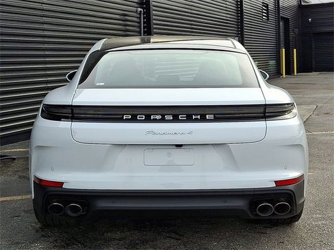 New 2026 Porsche Panamera 4 image 6