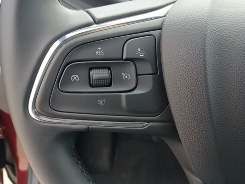 Used 2025 Buick Envista Sport Touring FWD image 28