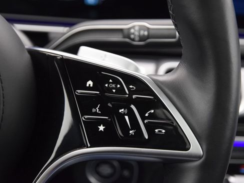 Certified 2024 Mercedes-Benz Maybach GLS 600 4MATIC image 25