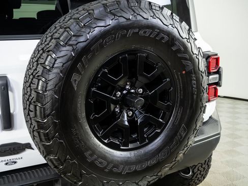 Used 2024 Ford Bronco Raptor w/ Interior Carbon Fiber Pack 6 image 37