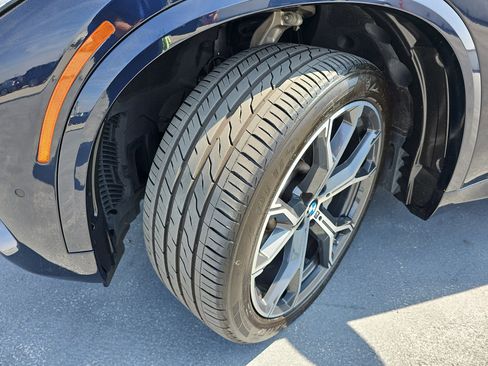 Used 2023 BMW X5 xDrive40i w/ M Sport Package image 33