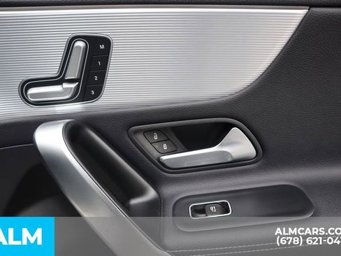 Used 2022 Mercedes-Benz A 220 image 29