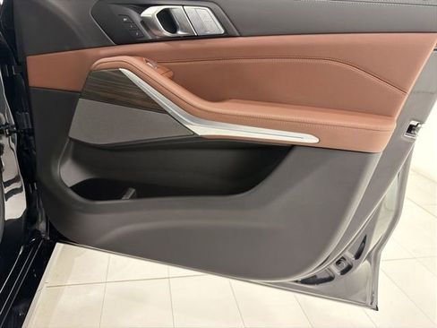 Used 2026 BMW X7 xDrive40i w/ Premium Package image 20