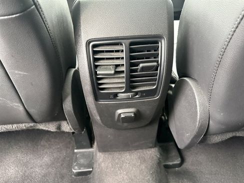 Used 2018 Ford Escape SEL image 23