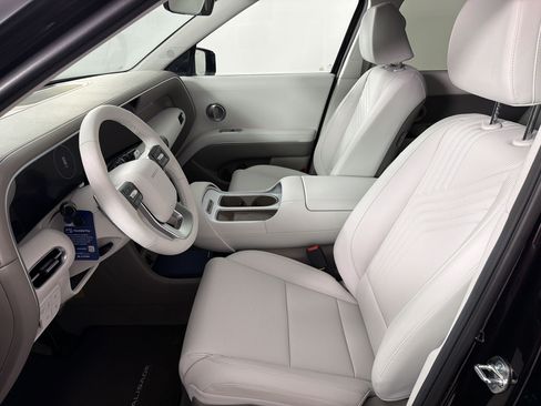 Used 2026 Hyundai Palisade SEL FWD image 5