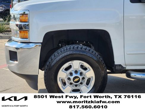 Used 2017 Chevrolet Silverado 2500 LT w/ Texas Edition AWD/4WD image 8