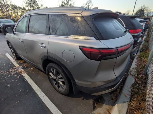 Used 2023 INFINITI QX60 Luxe image 4