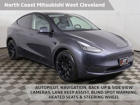 Used 2022 Tesla Model Y Long Range image 1