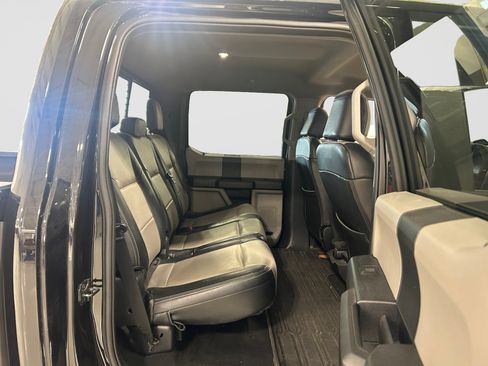 Used 2020 Ford F250 XL w/ STX Appearance Package AWD/4WD image 18