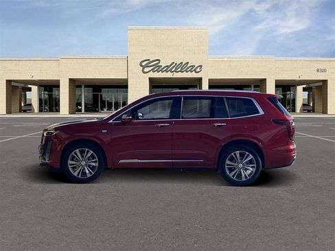 Certified 2025 Cadillac XT6 Premium Luxury w/ Platinum Package image 8