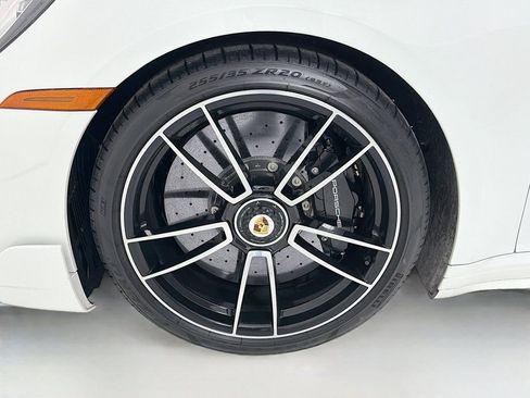 Certified 2021 Porsche 911 Turbo S image 35