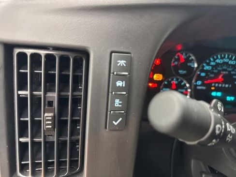 New 2025 Chevrolet Express 3500 w/ Power Convenience Package image 10