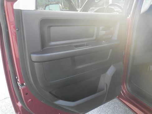 Used 2021 RAM 1500 Tradesman w/ Tradesman SXT Package image 19