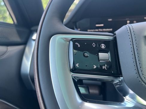 New 2025 Land Rover Range Rover SE image 11