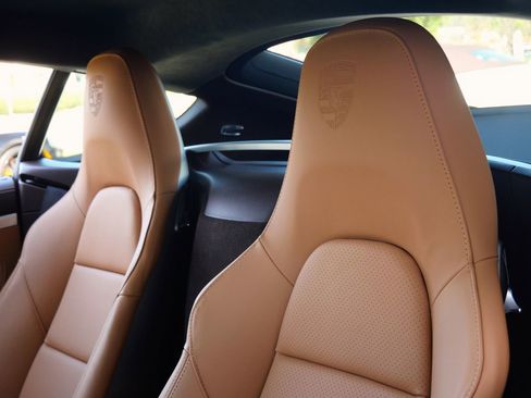 Used 2024 Porsche 718 Cayman GTS image 18