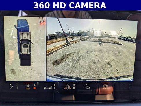 Used 2025 GMC Sierra 2500 Denali Ultimate image 4