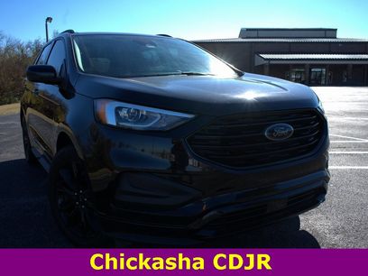 Used 2023 Ford Edge SE w/ Black Appearance Package
