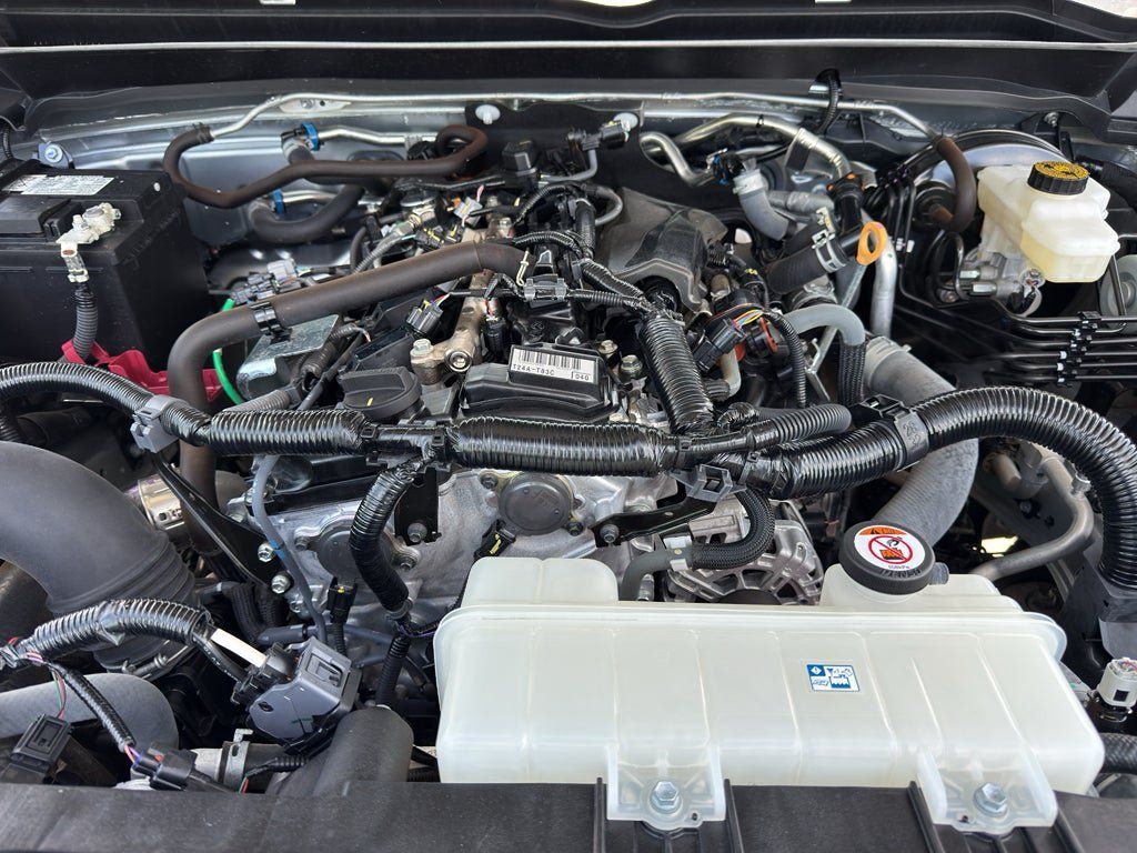Used 2024 Toyota Tacoma TRD Off-Road AWD/4WD image 31