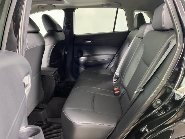 Used 2024 Toyota Corolla Cross XLE w/ Convenience Package AWD/4WD image 11