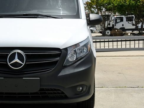 Used 2023 Mercedes-Benz Metris image 38