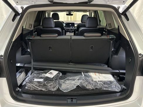 New 2026 Volkswagen Atlas Peak Edition AWD/4WD image 41
