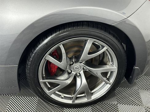 Used 2014 Nissan 370Z Touring w/ Sport Package RWD image 11