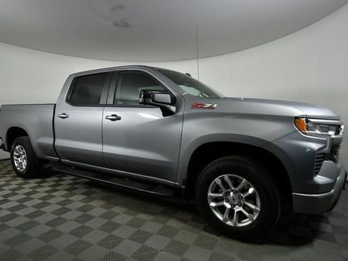 Used 2023 Chevrolet Silverado 1500 RST image 9