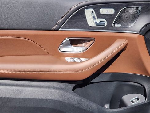 New 2026 Mercedes-Benz GLE 53 AMG 4MATIC image 10