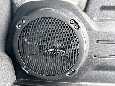 Used 2023 Jeep Wrangler Unlimited w/ Cold Weather Group AWD/4WD image 31