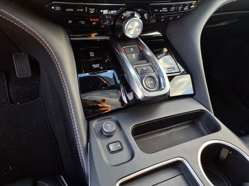 Certified 2026 Acura MDX w/Advance Package image 12