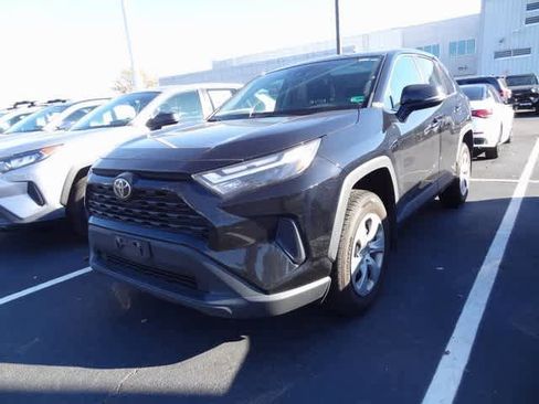Certified 2023 Toyota RAV4 LE image 1
