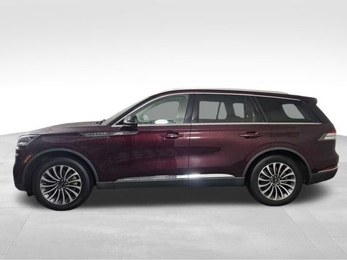 Used 2020 Lincoln Aviator Reserve w/ Equipment Group 201A image 4