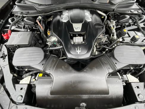 Used 2018 Maserati Ghibli image 21