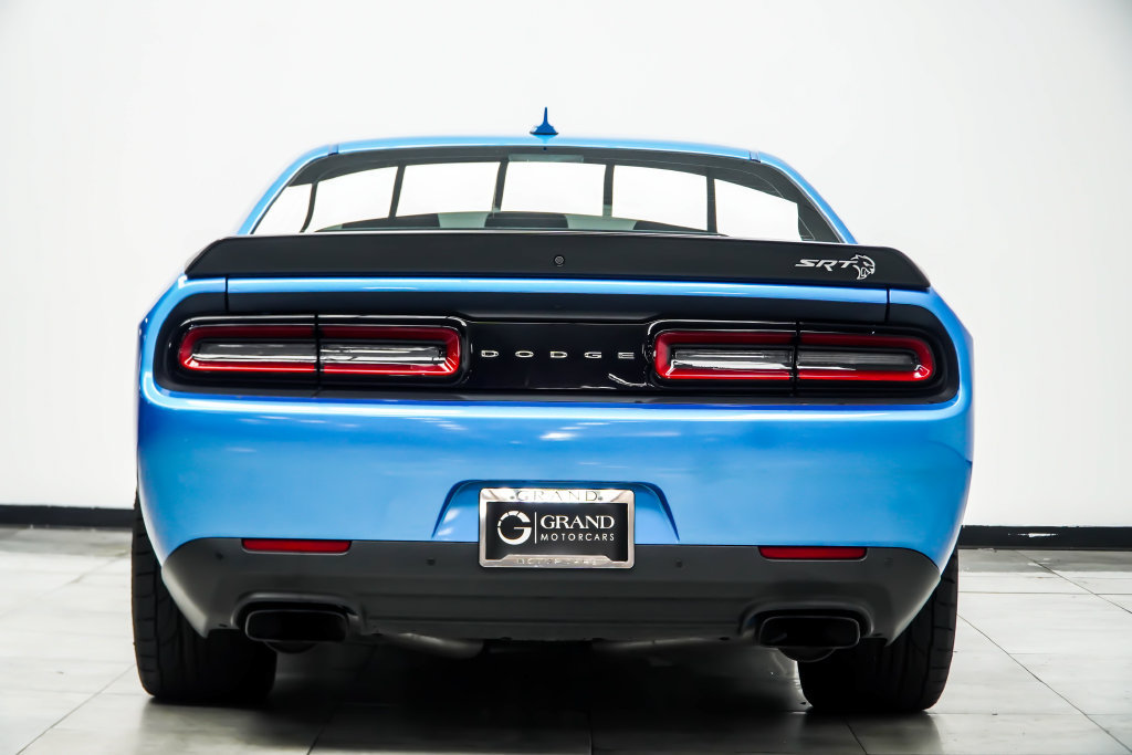 Used 2023 Dodge Challenger SRT Hellcat RWD image 15