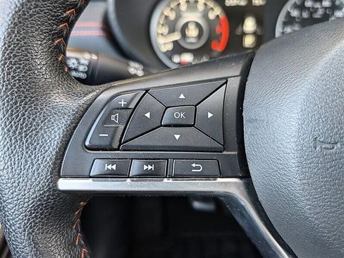 Used 2025 Nissan Versa SR FWD image 20
