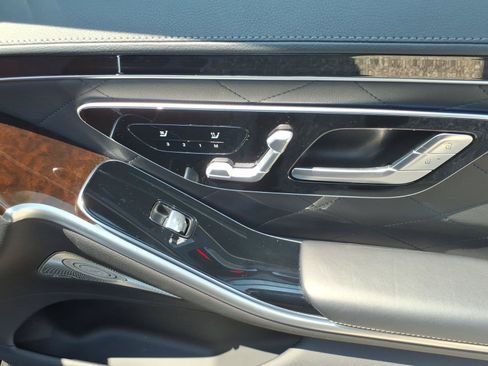 Used 2024 Mercedes-Benz S 580 4MATIC Sedan image 24