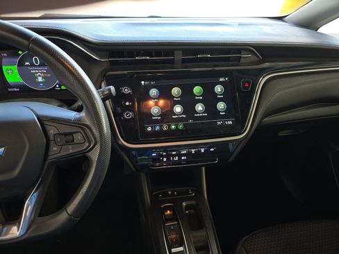 Used 2023 Chevrolet Bolt LT w/ Driver Confidence Package image 13