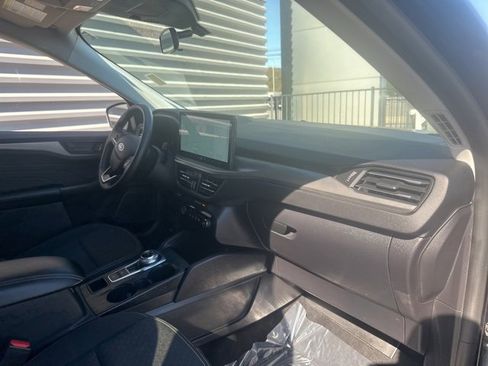 Used 2024 Ford Escape Active w/ Tech Pack #1 image 34