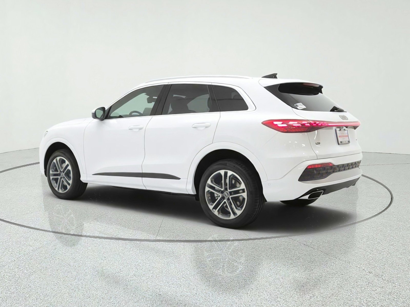 New 2026 Audi Q5 Premium AWD/4WD image 7