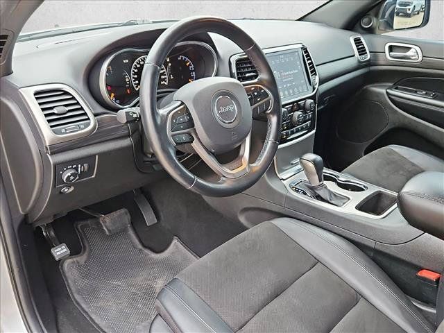 Used 2021 Jeep Grand Cherokee Laredo X AWD/4WD image 10