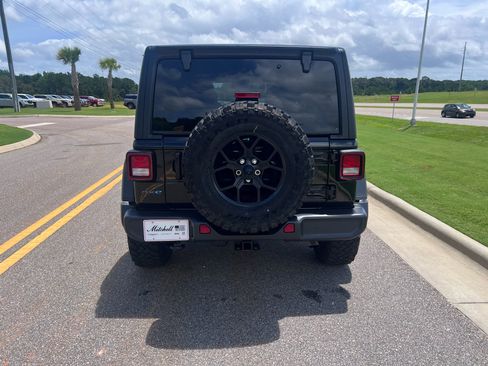 Certified 2025 Jeep Wrangler Unlimited Sport S 4xe AWD/4WD image 4