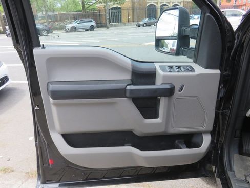 Used 2020 Ford F150 XL w/ Equipment Group 101A Mid AWD/4WD image 21