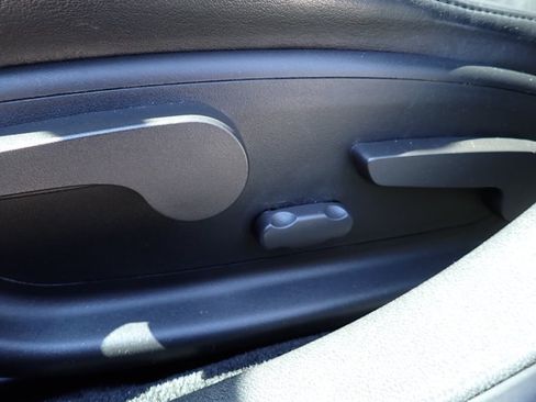 Used 2008 Chevrolet Impala LT FWD image 12