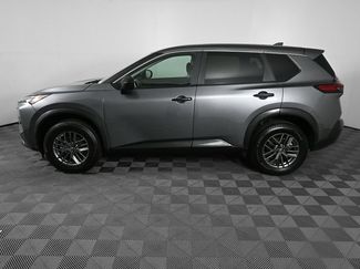 Used 2023 Nissan Rogue S AWD/4WD video 3