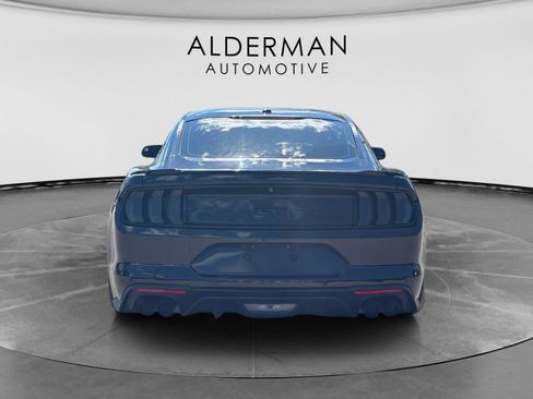 Used 2019 Ford Mustang GT w/ Black Accent Package RWD image 4