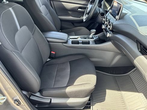 Certified 2025 Nissan Sentra SV FWD image 12