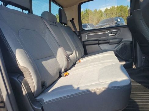 Used 2020 RAM 1500 Big Horn AWD/4WD image 12